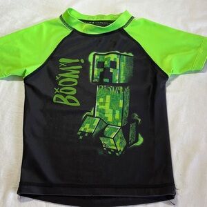 Kids Neon Green and Black Minecraft Rashguard, size XS (4/5)